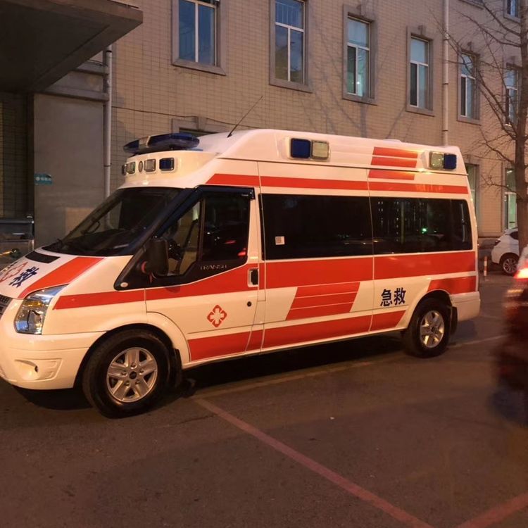 南澳夜间租赁救护车护送病人转院：安全转运的 8 大核心注意事项